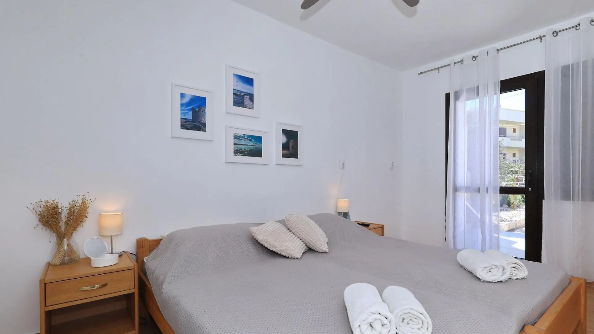 Hibis, No 3 Apartment Starigrad Paklenica