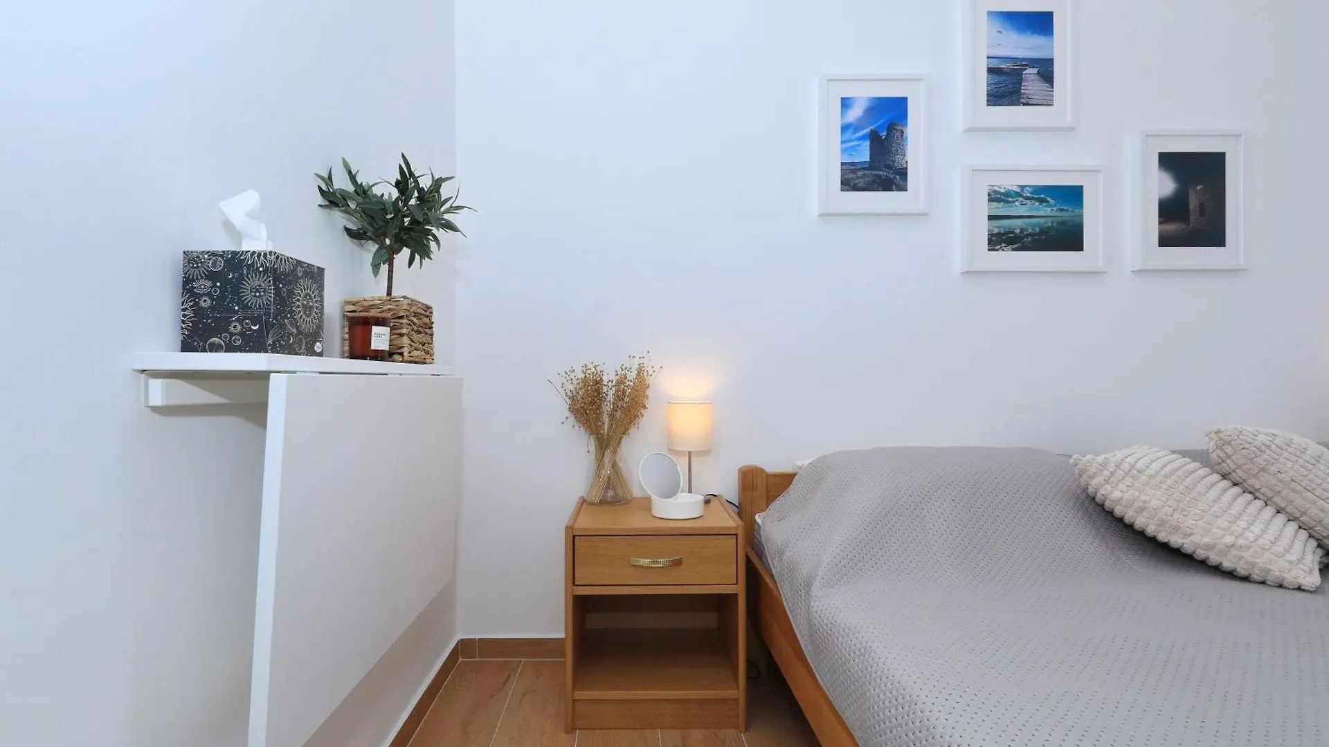 Hibis, No 3 Apartment Starigrad Paklenica